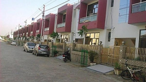 Shri Achyutam Villa - Offering Best Value in Vrindavan